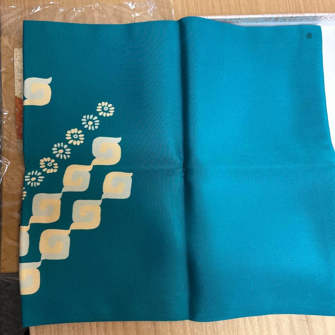 土田友湖作　巳ツナギ帛紗