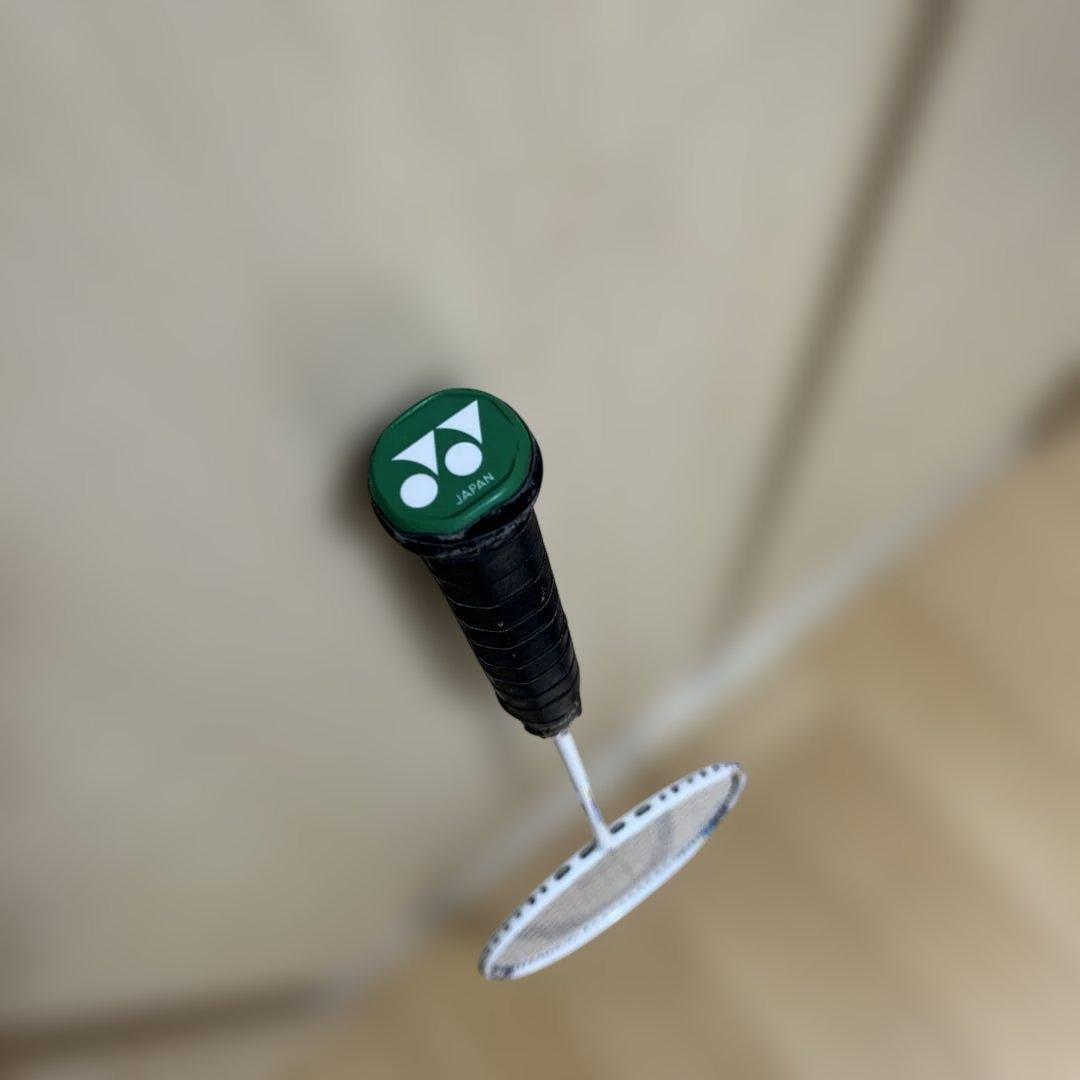 ヨネックス　バドミントンラケット　アストロクス33