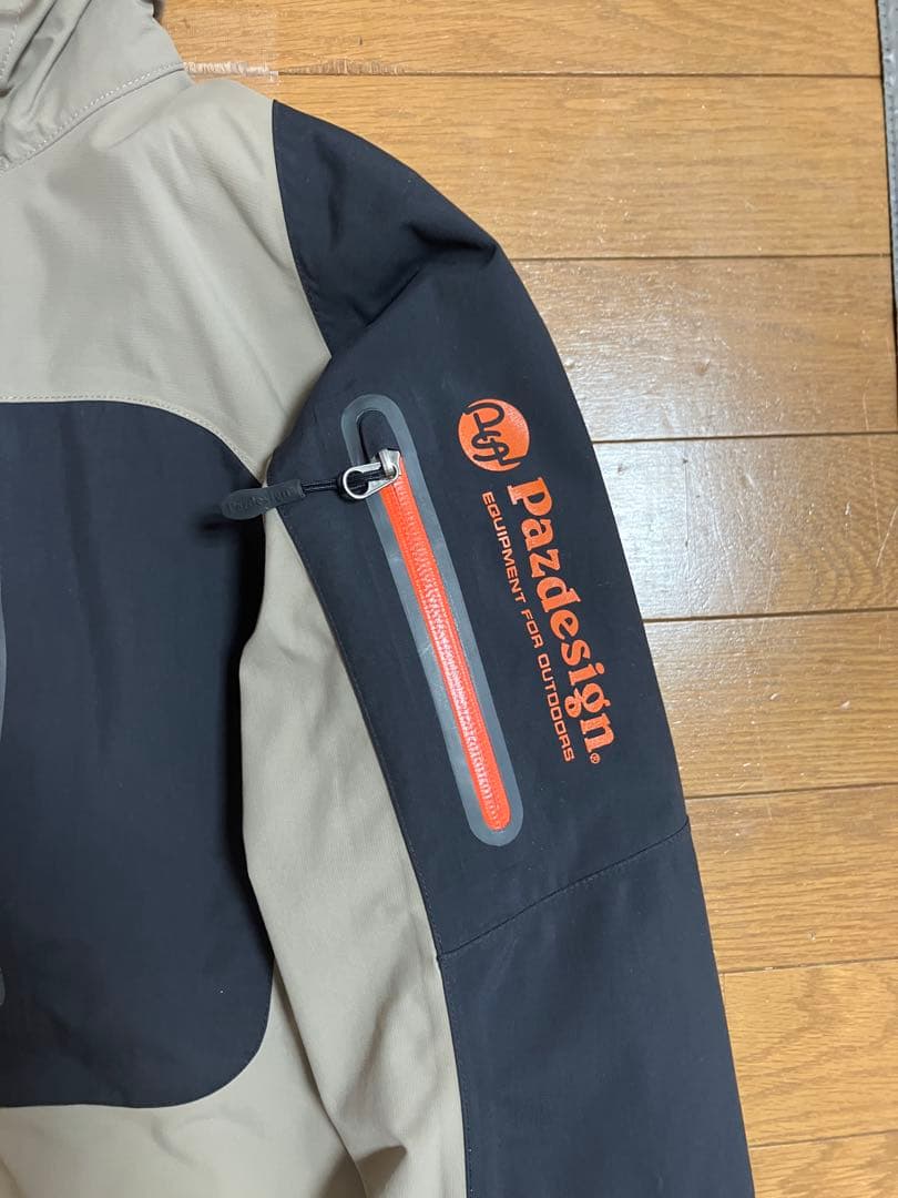 パズデザイン　ブレスシェード　ウェーディング　ウォームジャケット