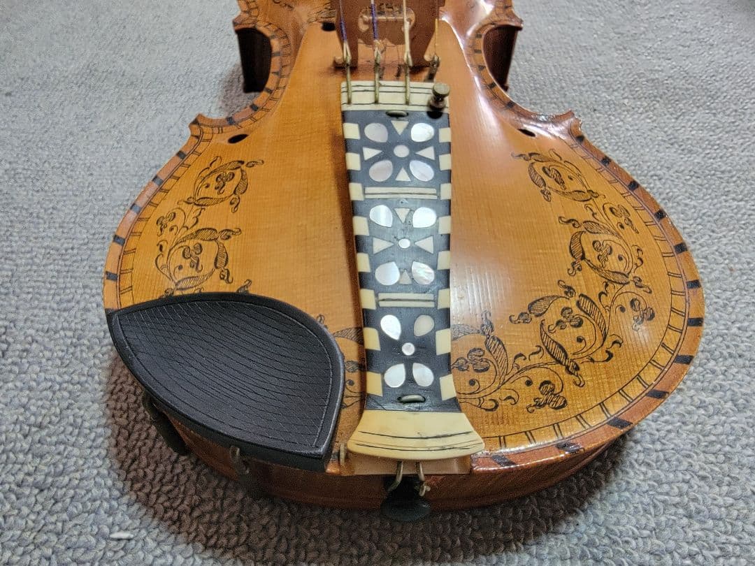 ハルダンゲル・フィドル