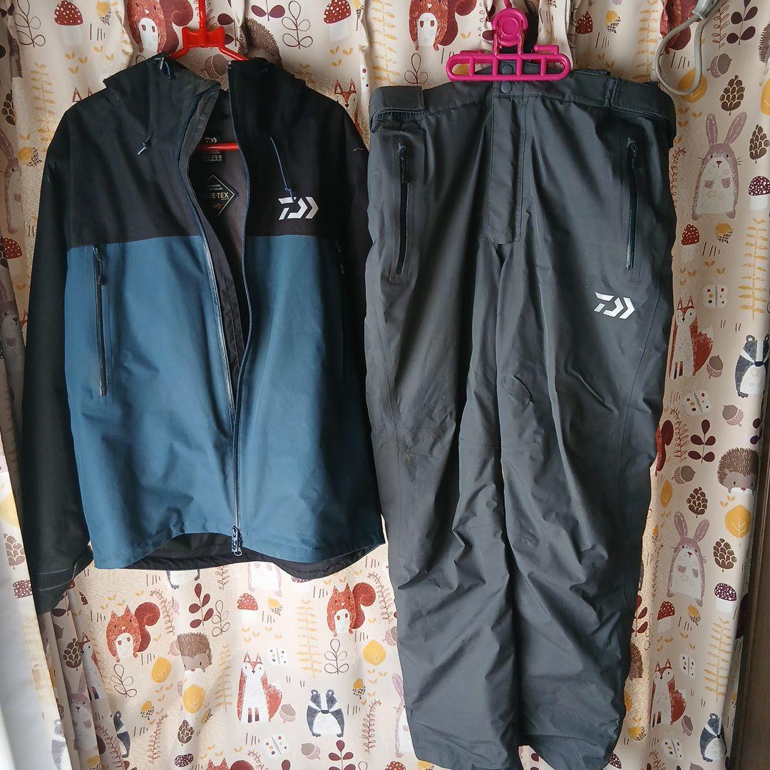 ダイワ　ゴアテックス　防水・防寒スーツ　DW-1909　Mサイズ