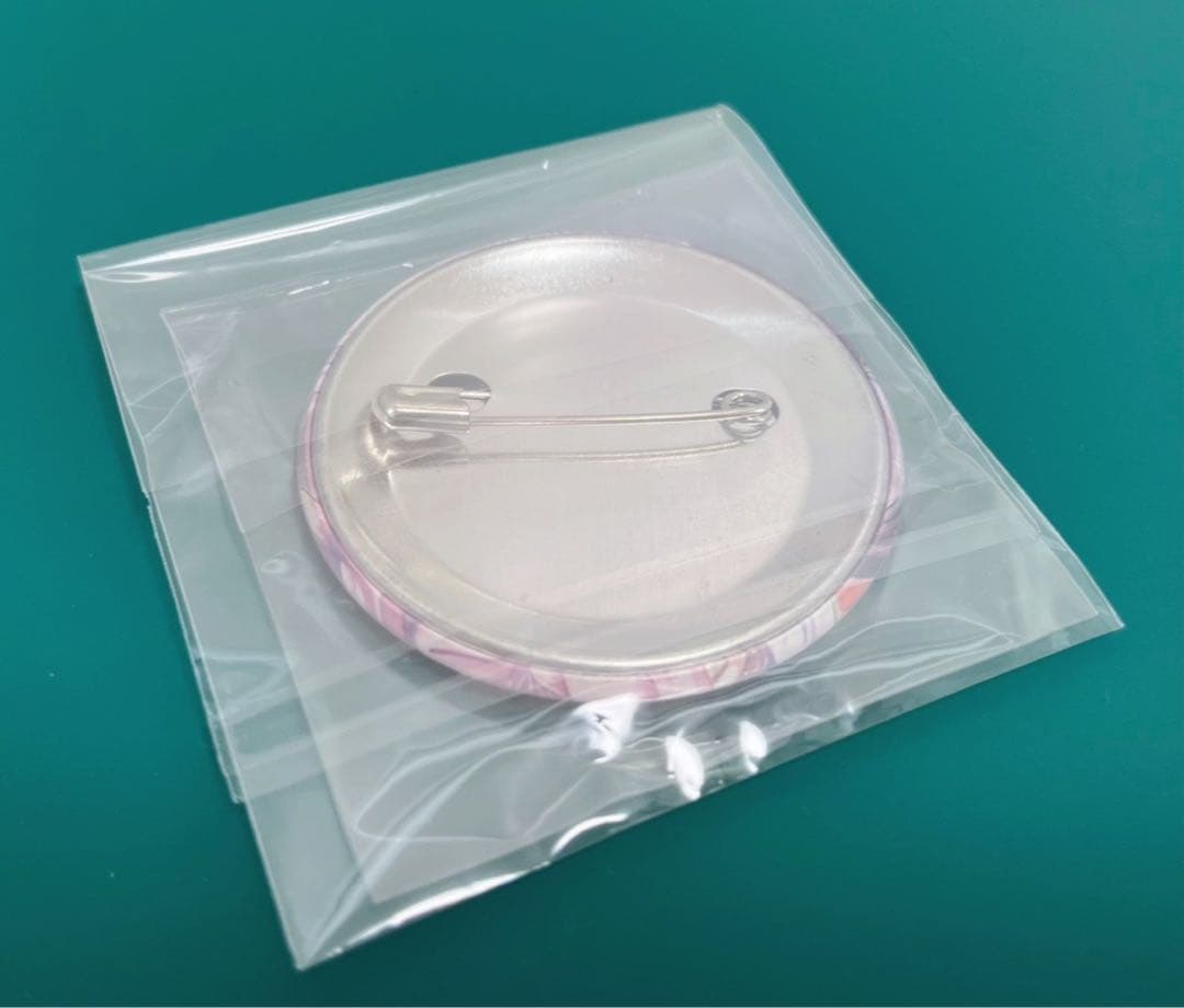 【激レア】　わたしのために脱ぎなさいっ！　缶バッジ　缶バッチ　特典　非売品　百合