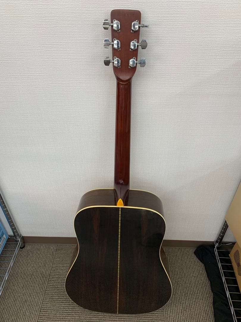 Morris アコースティックギター　W-25