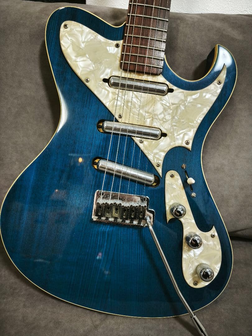 【Bacchus】エレキギター　ビザール　ストラト【BDT-98】