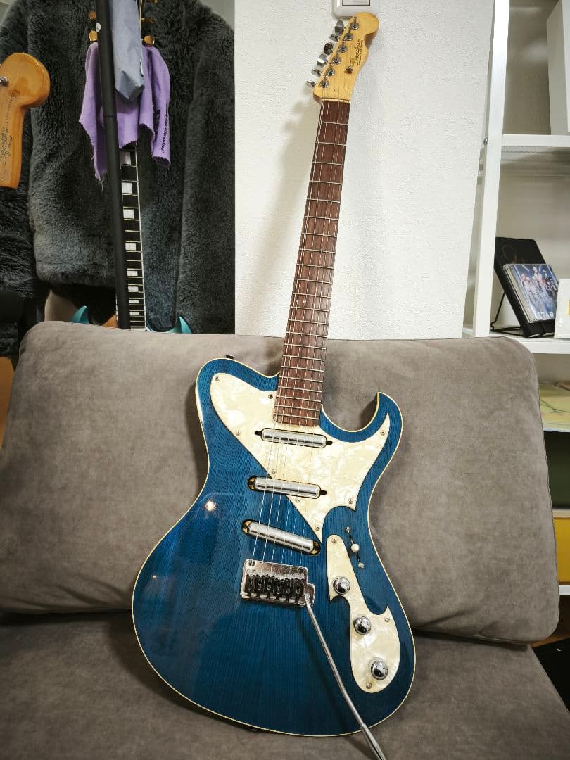 【Bacchus】エレキギター　ビザール　ストラト【BDT-98】