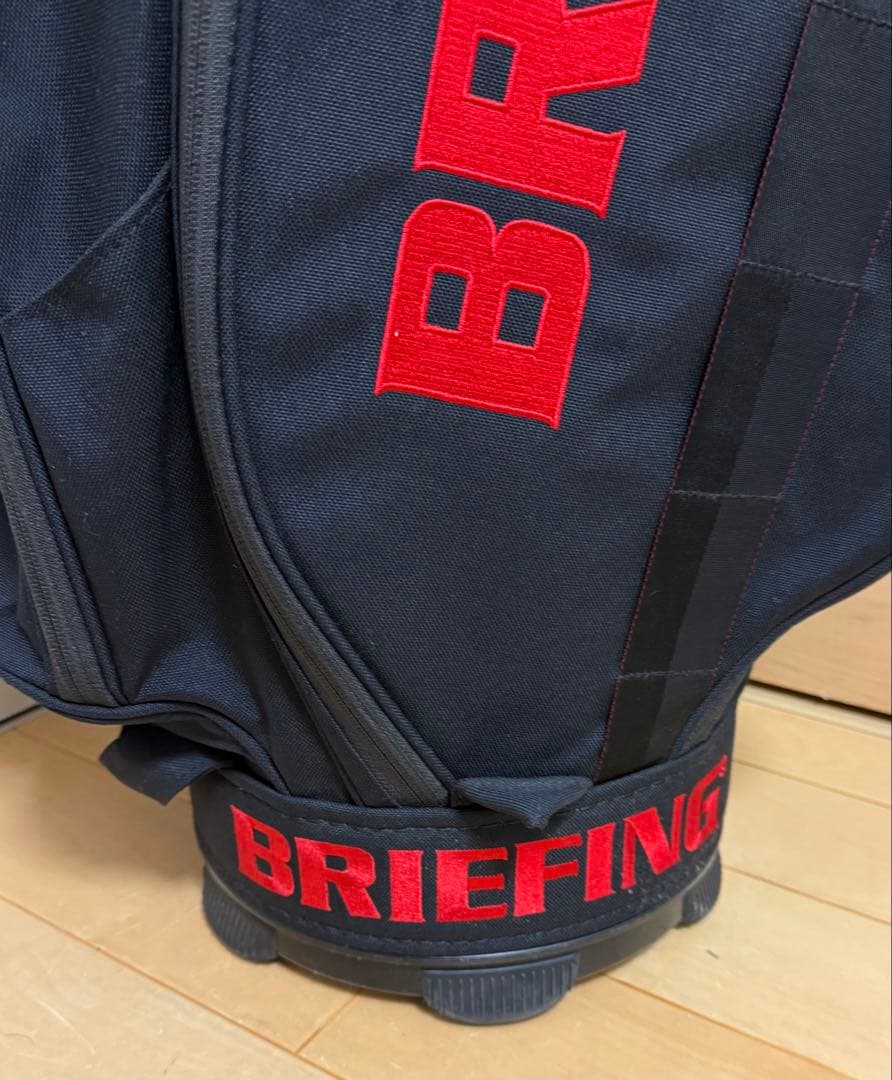 美品★ブリーフィング★キャディバッグ★ゴルフ★BRIEFING★ゴルフバッグ★黒