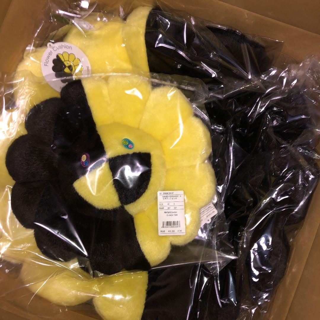 村上隆 ヒカル Collaboration Flower Cushion セット