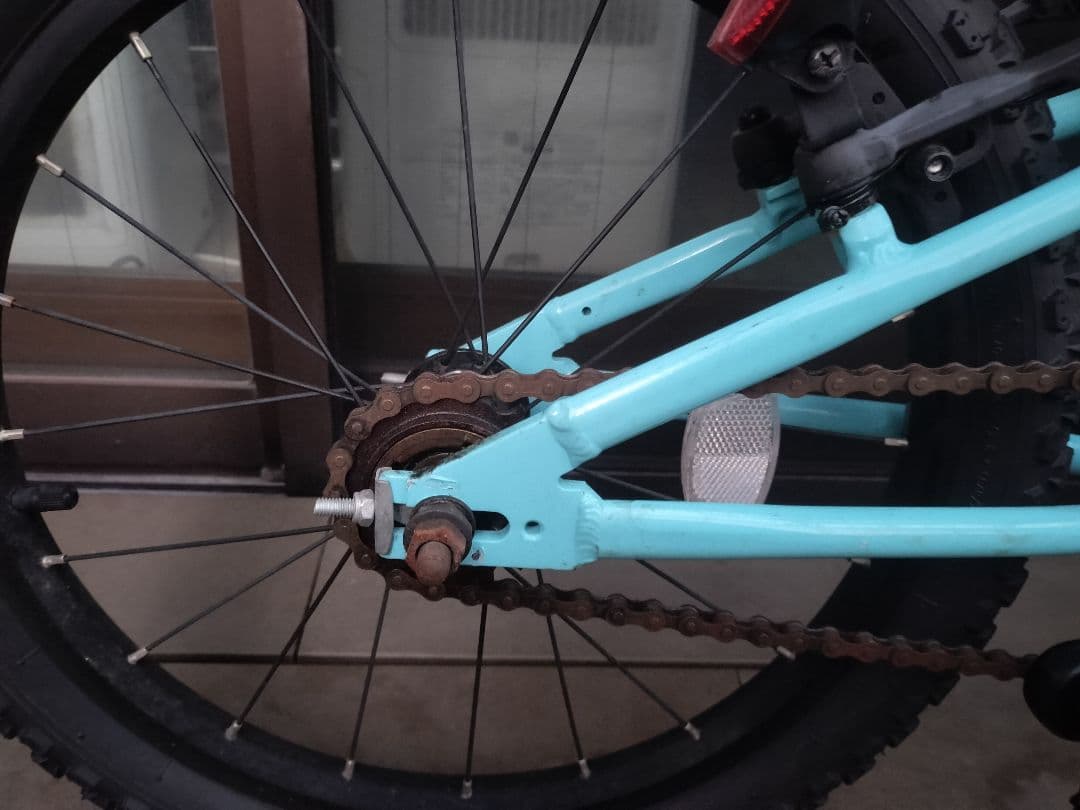 ヨツバサイクル　18インチ　ラムネブルー(送料込 ※北海道、沖縄は追加料金)