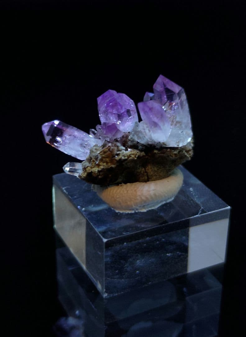 ベラクルスアメジスト 母岩付き 鉱石 鉱物 ミネラル 標本 原石 ①