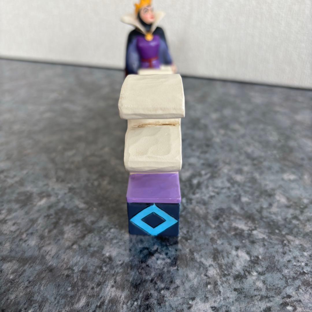 《ディズニー》ジムショア　白雪姫　王妃　置物