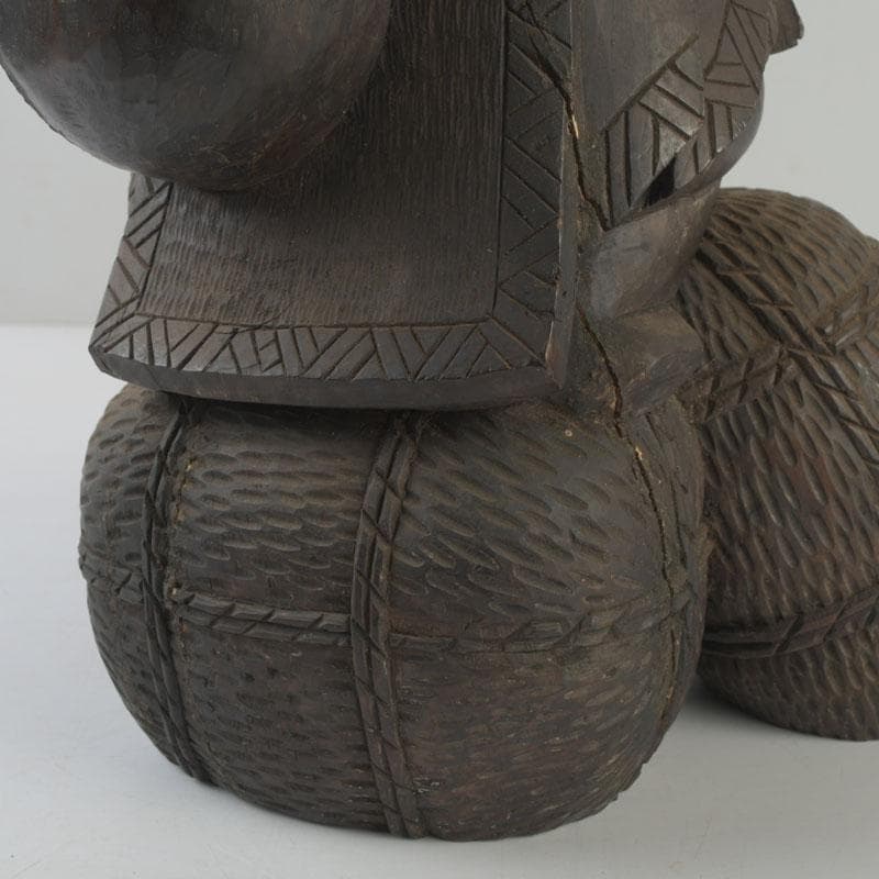 木彫　大黒天像　置物　縁起物　在銘　N　8646A