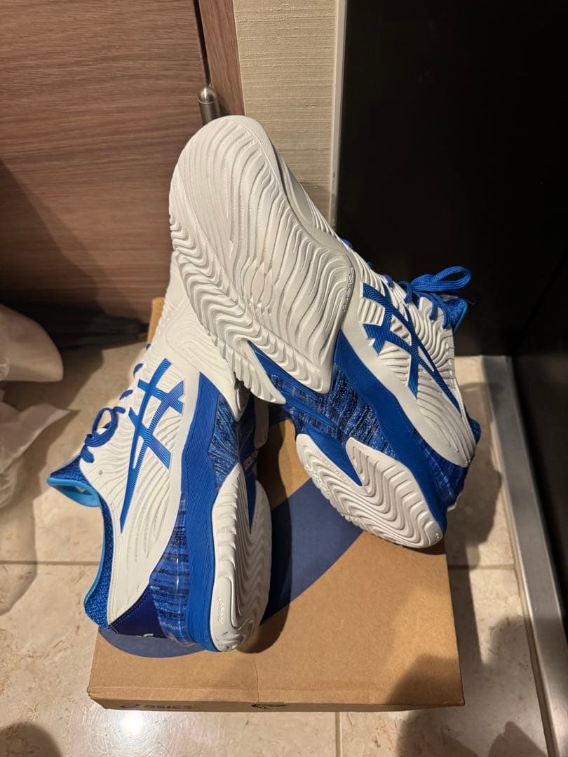 新品未使用アシックス テニスシューズ COURT FF NOVAK 27cm