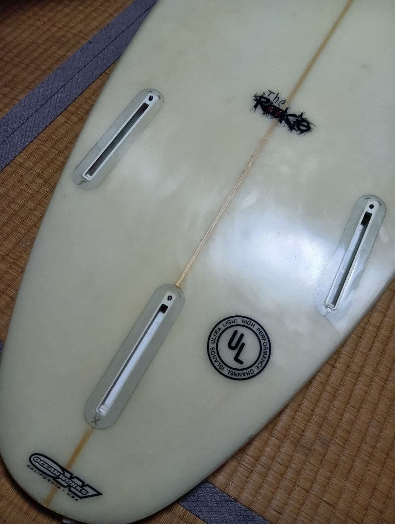 アルメリック　サーフボード　6ft4