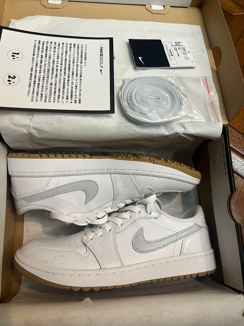 Nike Air Jordan 1 Low ホワイト　26センチ