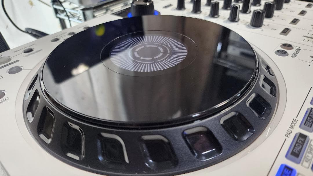 Pioneer DDJ-FLX6-W DJコントローラー