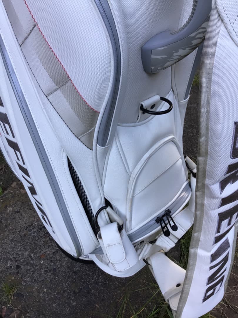 ブリーフィング キャディバッグ