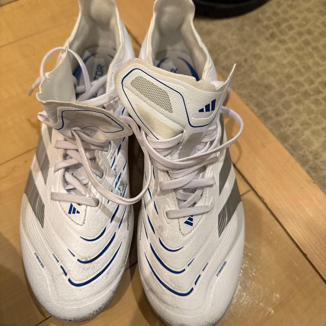 adidas Predator サッカーシューズ ホワイト