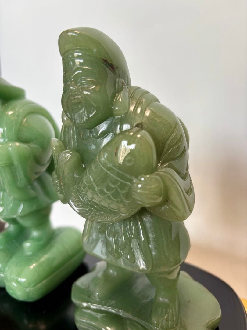 #伝統工芸士・やまなし名工・保山作【恵比須大黒 】翡翠彫刻置物 ガラスケース付
