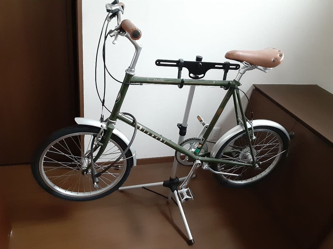 l*o様 レア！ほぼ未使用！Bianchi Merlo 室内用スタンド付き