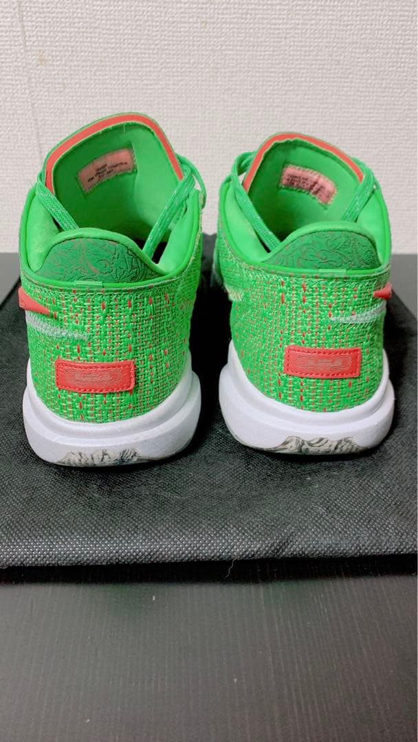 Nike LEBRON 20 \"Christmas\" レブロン20