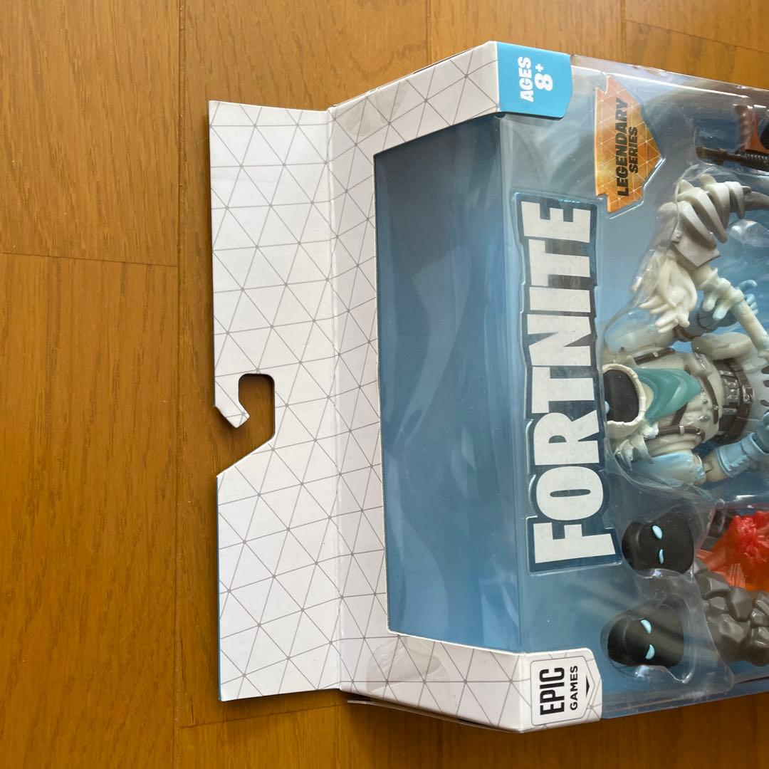 Fortnite Frozen Raven フィギュア legendary