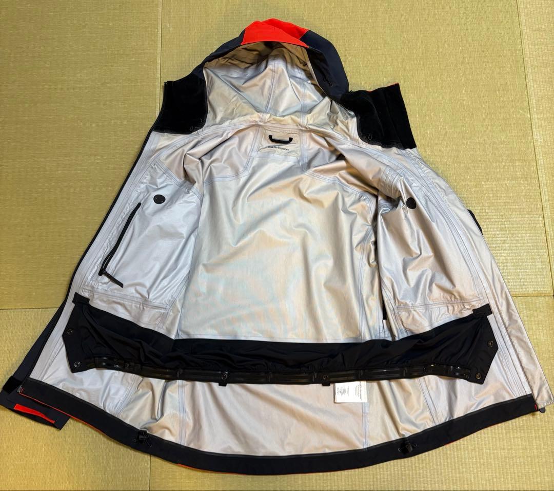 スキー Peak Performance Gravity Jacket