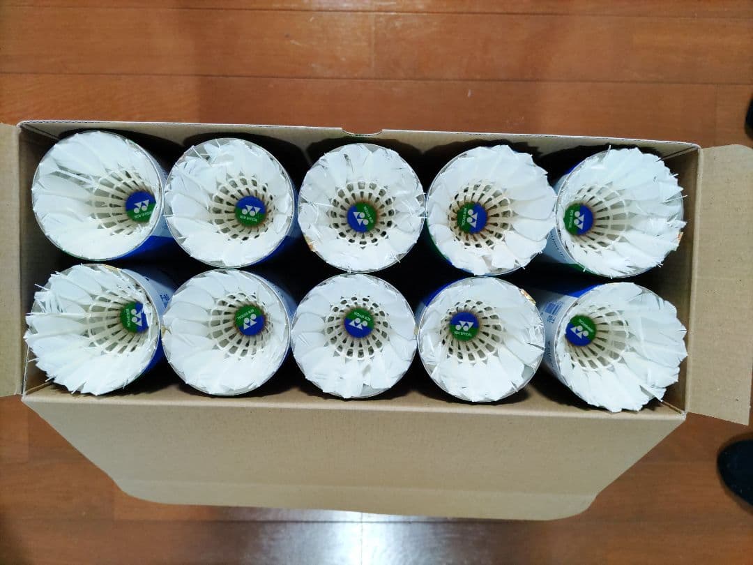 YONEX中古ニューオフィシャル130個入り