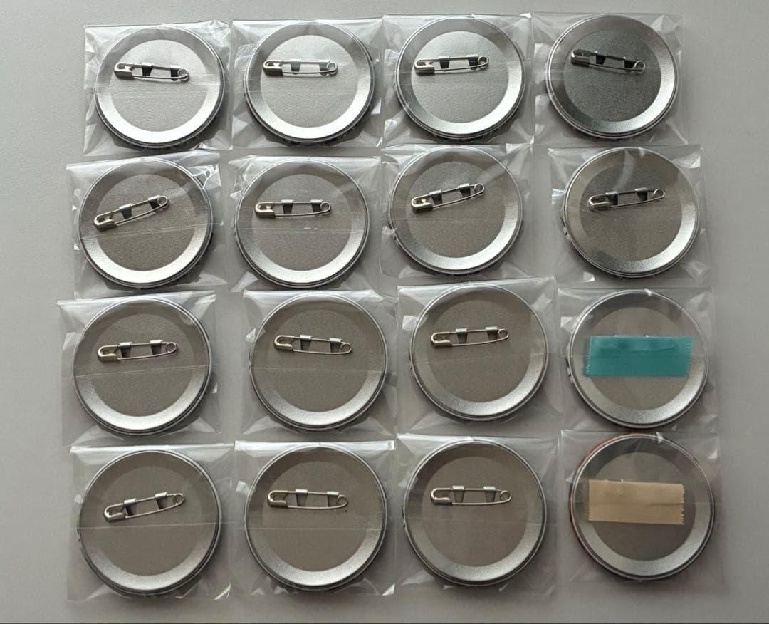 あんスタ　オルタード　缶バッジ　朔間零　逆先夏目　斎宮宗　日々樹渉　深海奏汰
