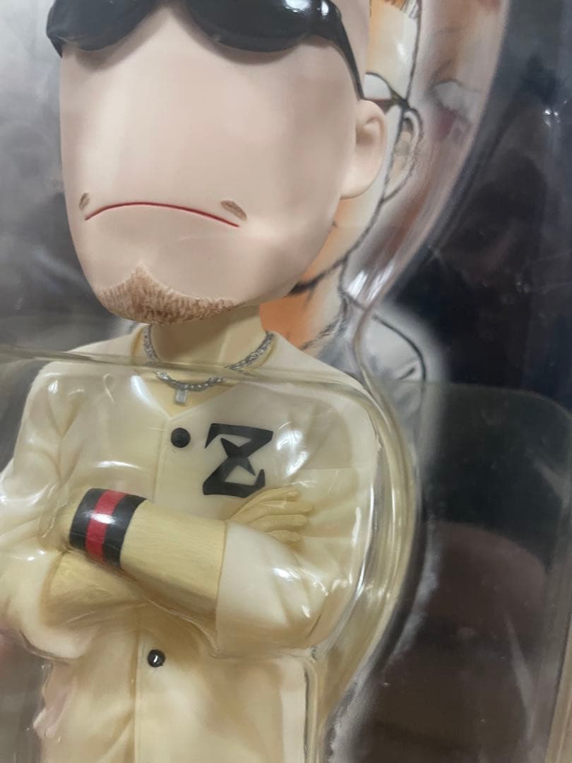 クローズ　ソフビ　2体 ゼットン　高橋組　グリコ　RRRロック dive