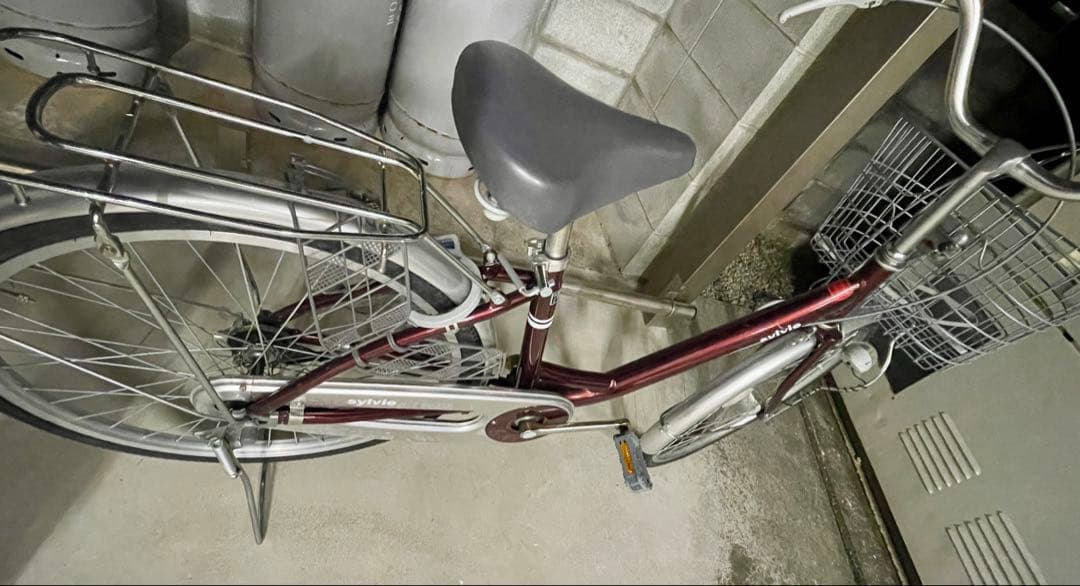 シティサイクル26インチ、リアキャリア付き