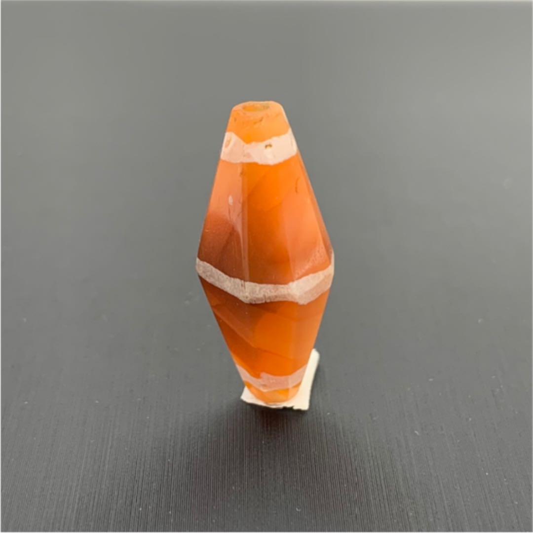 【アンティーク ビーズ】ピュー時代(1200年前)の瑪瑙ビーズ