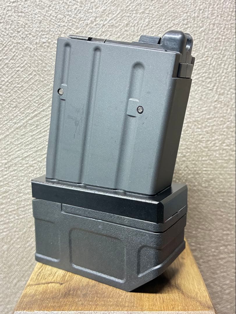 R7-46 東京マルイ GBB M4 マガジンアダプター 外部ソース仕様