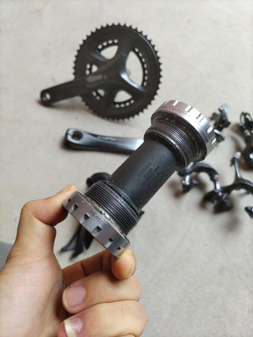 SHIMANO Claris r2000 コンポーネントセット