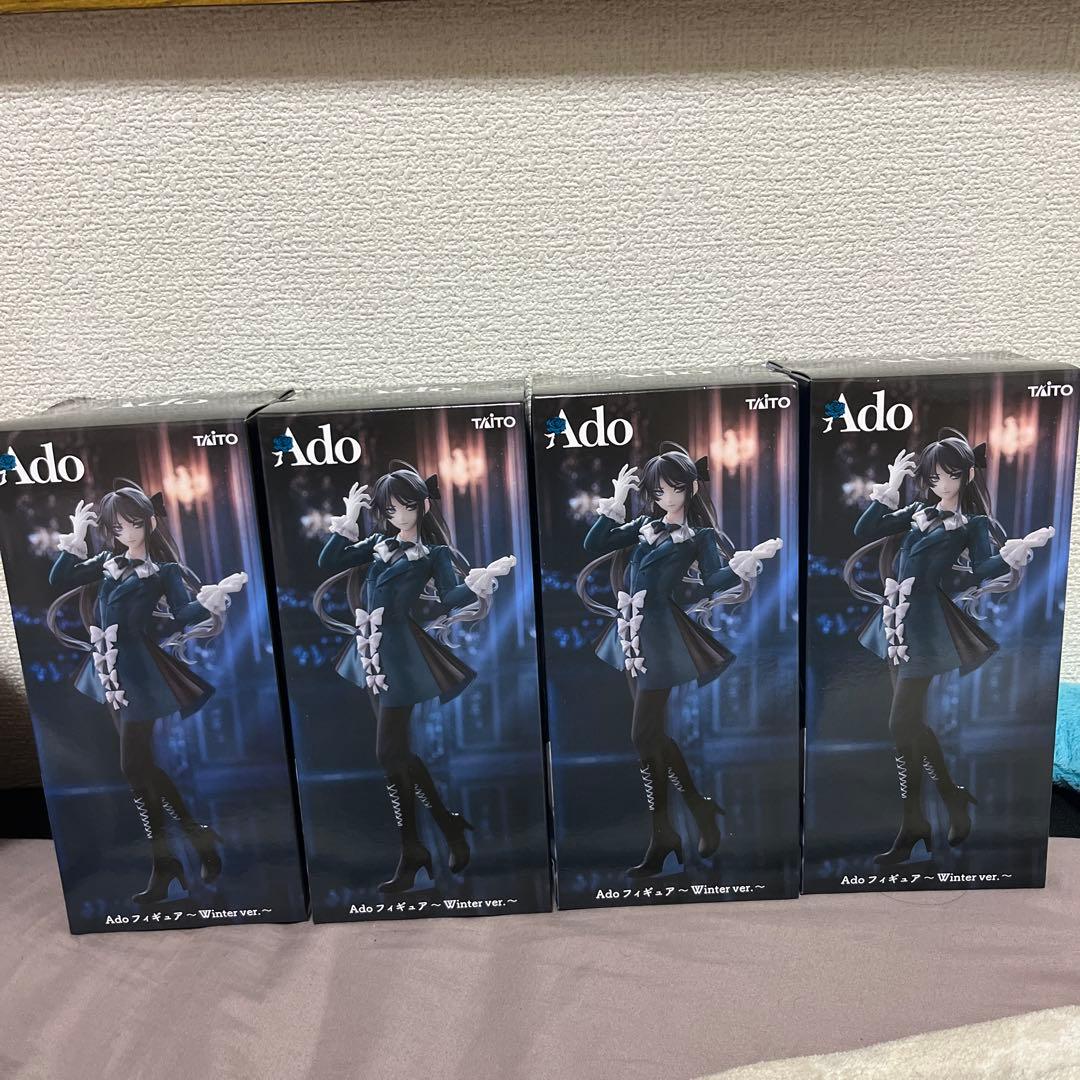ラウンドワン限定TAITO Ado Winter ver. フィギュア4体セット