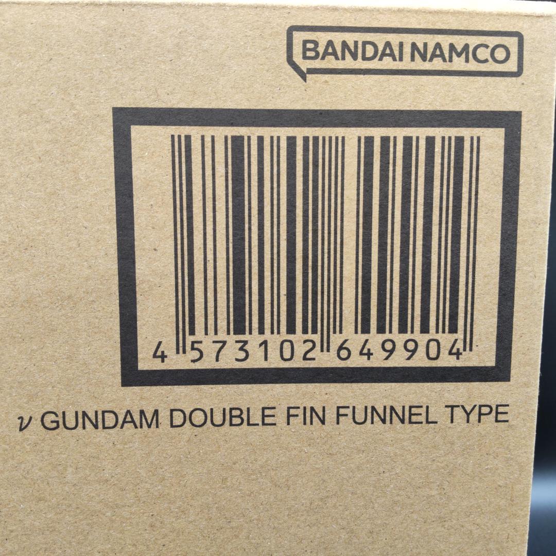 L ROBOT魂 νガンダム（ダブル・フィン・ファンネル装備型）