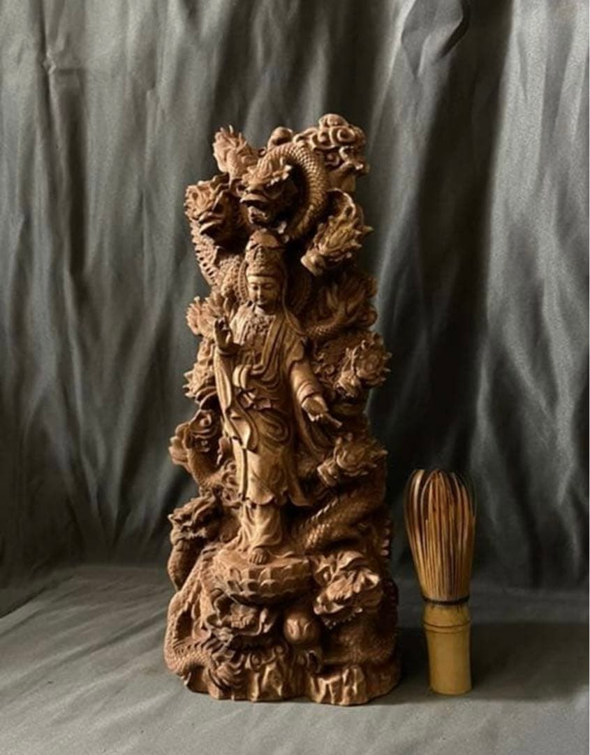 仏教工芸品　総楠製　井波彫刻　一刀彫　極上彫　木彫仏像　九龍観音菩薩立像