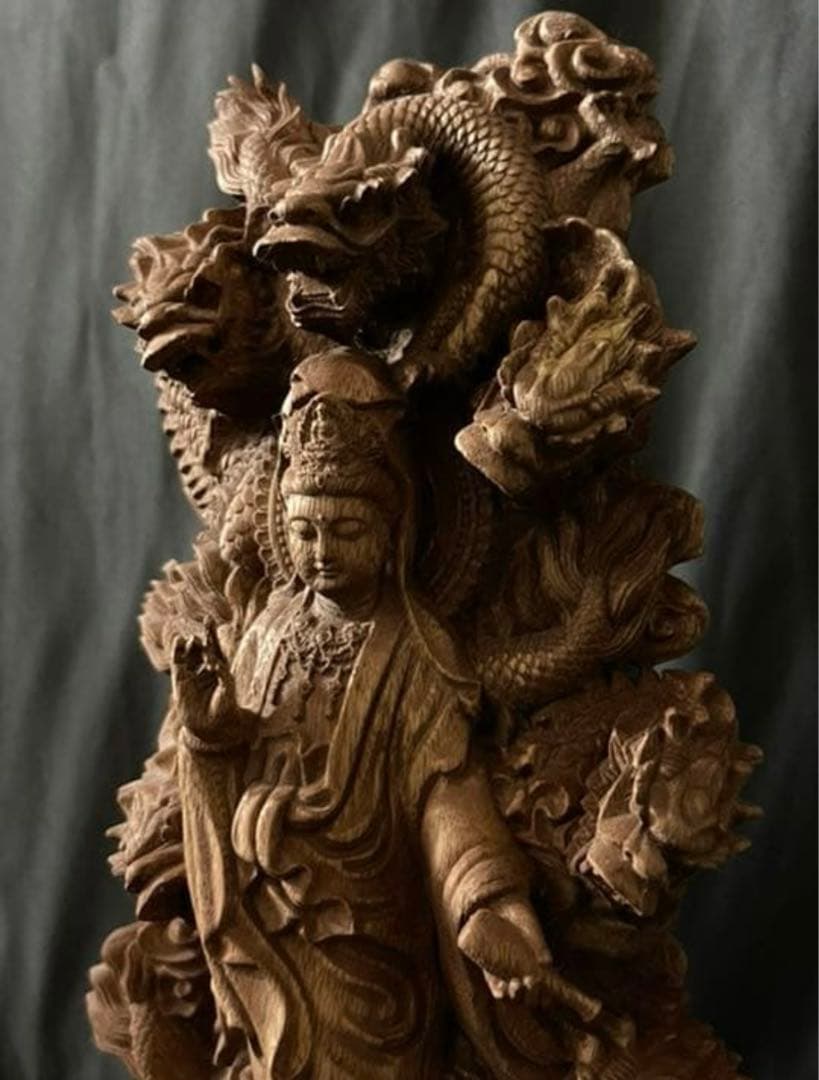 仏教工芸品　総楠製　井波彫刻　一刀彫　極上彫　木彫仏像　九龍観音菩薩立像