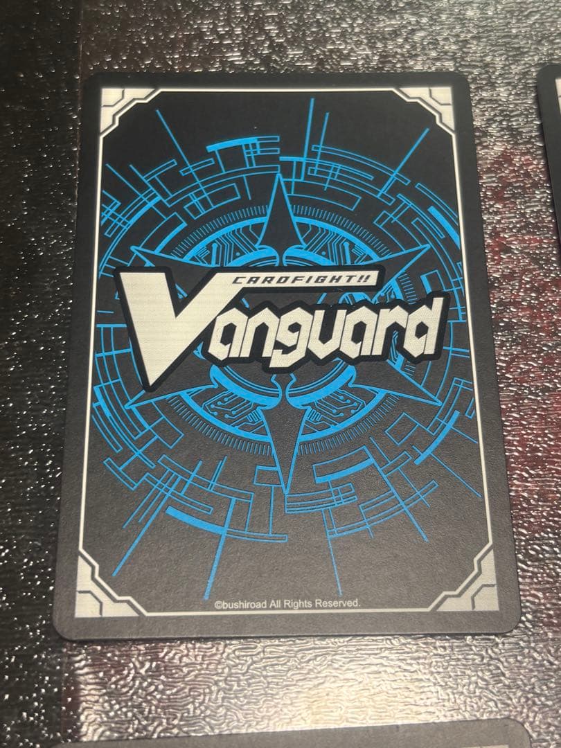 ヴァンガード　騎士王　アルフレッド　SPレア　BT01/S01　4枚