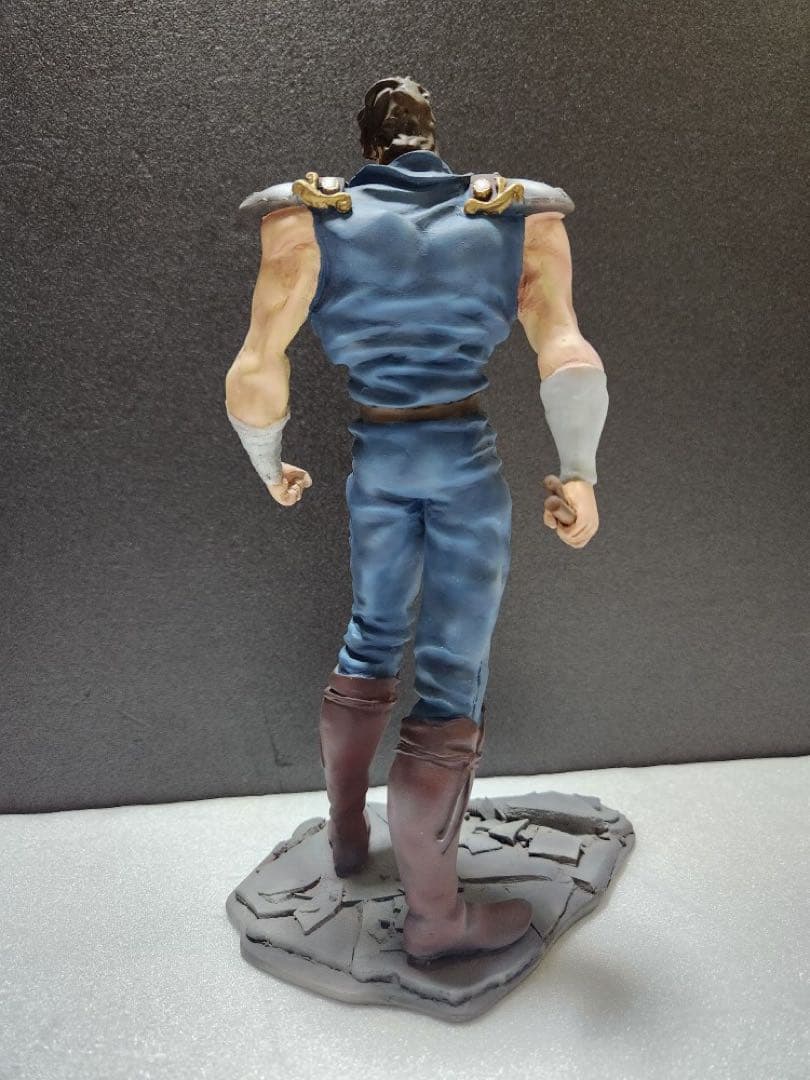 海洋堂　北斗の拳　芸術品スタチュー　ケンシロウ　ラオウ　レイ　プロ製作完成品