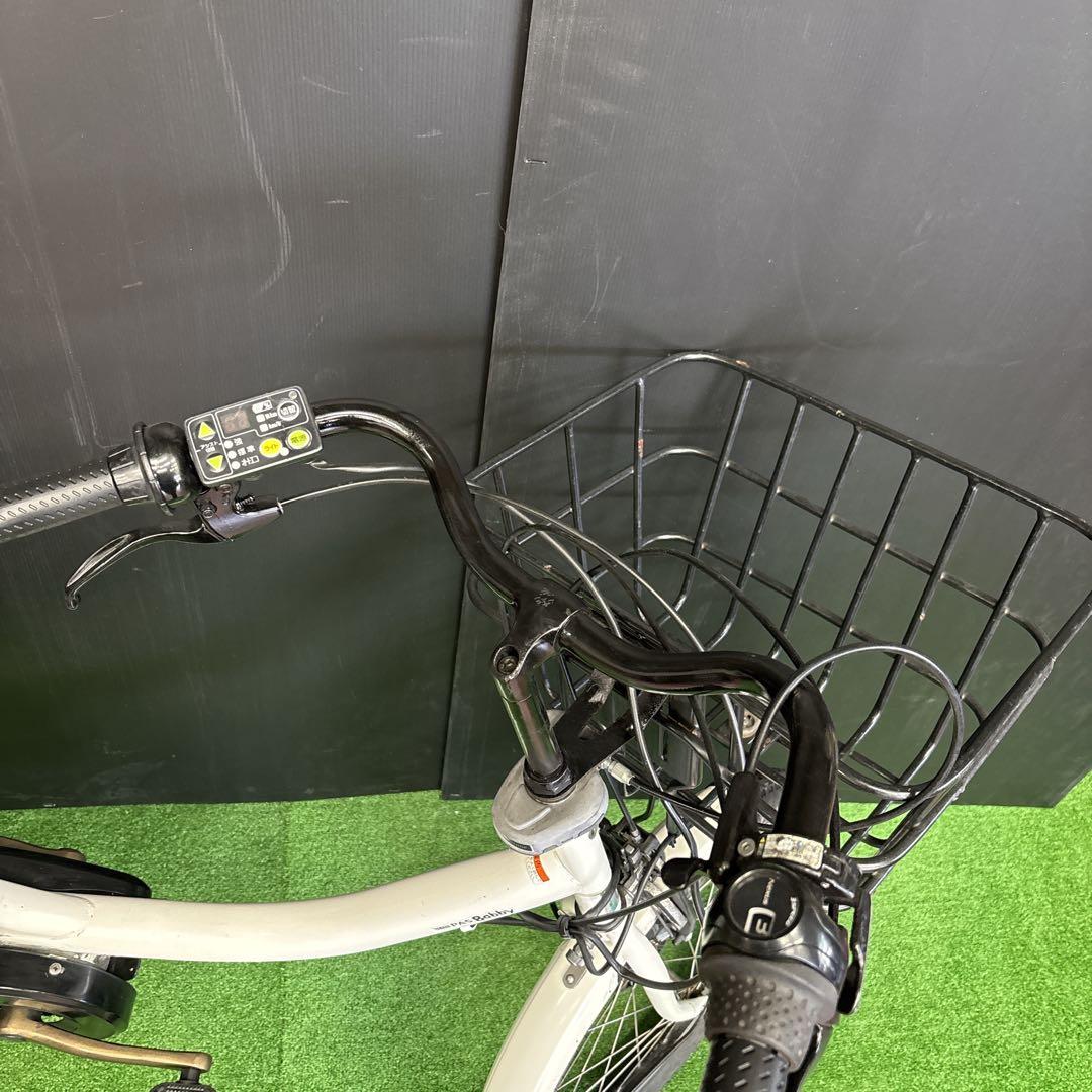 電動自転車 YAMAHA PAS Babby ホワイト 3人乗り対応　3