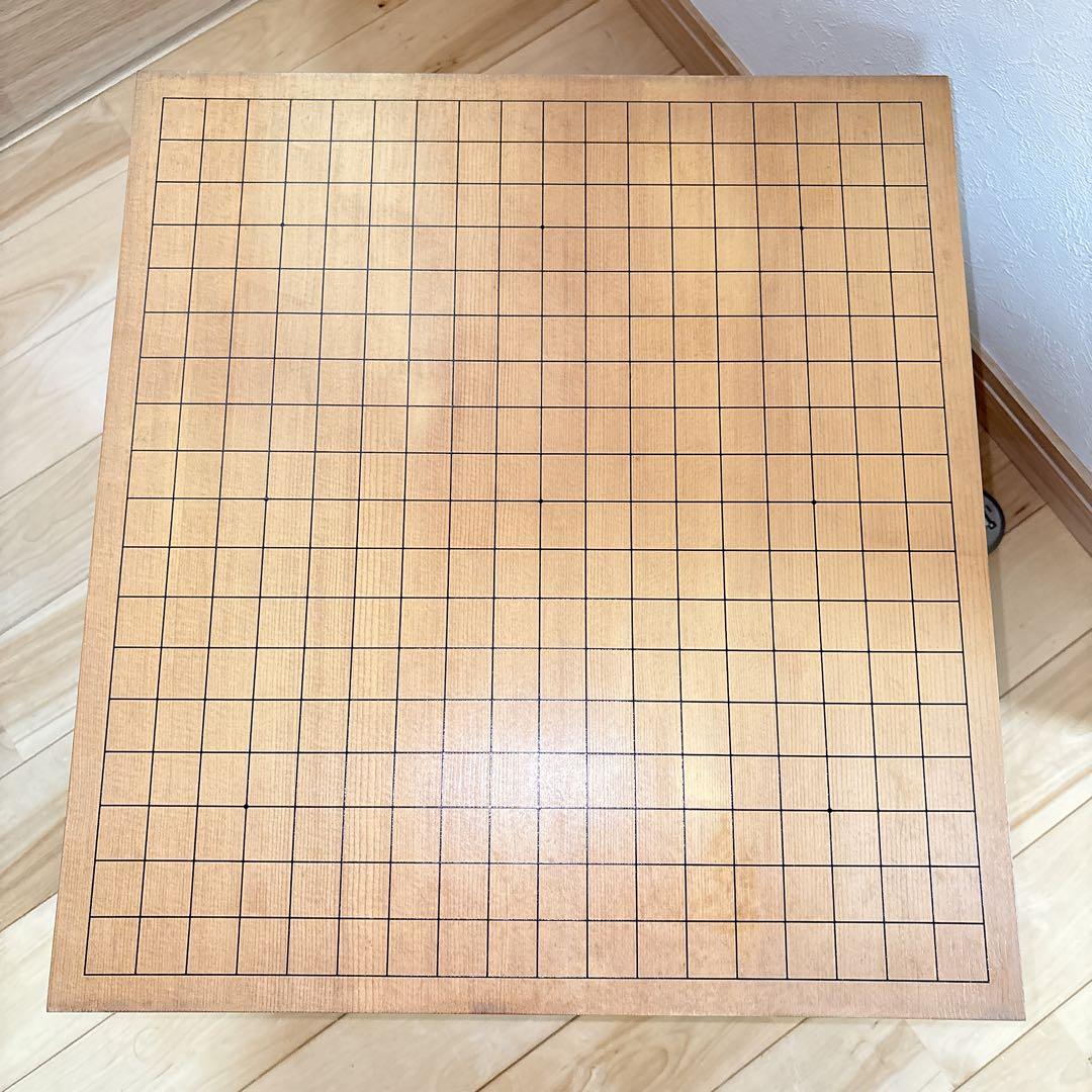 美品 碁盤 脚付き ヘソあり 天然木 厚さ17.3cm