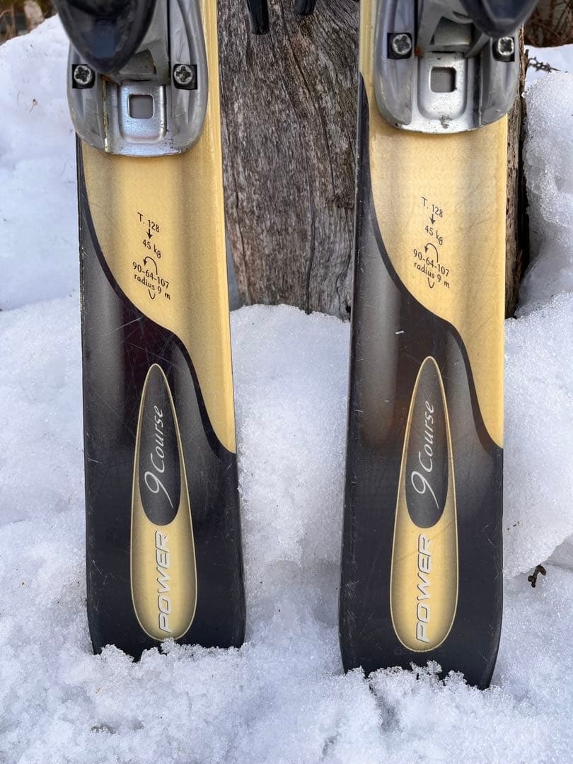 キッズ用ROSSIGNOL スキー板 バインディング付き128cm