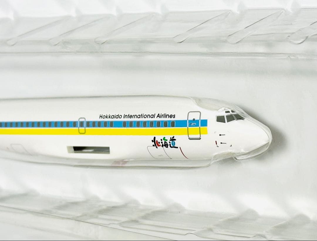 hogan 1/200 AIRDO B737-500 クロスウィング