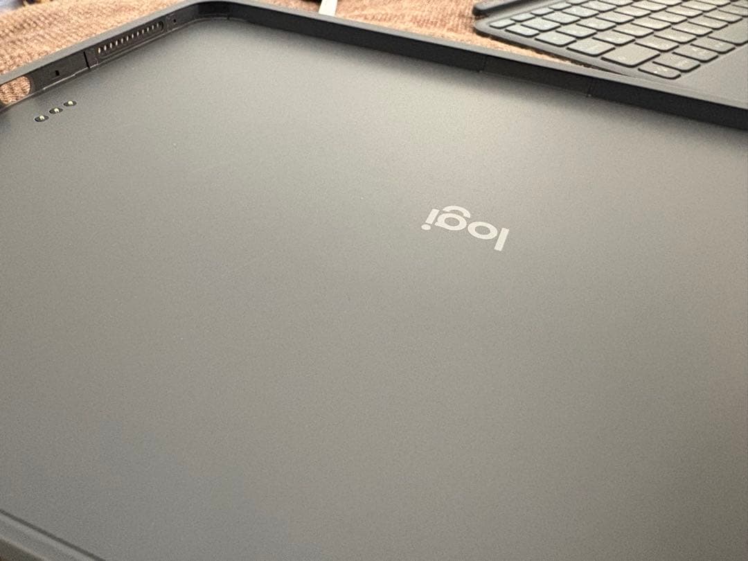 ロジクール Combo Touch iPad Air 11インチ/M2 M3