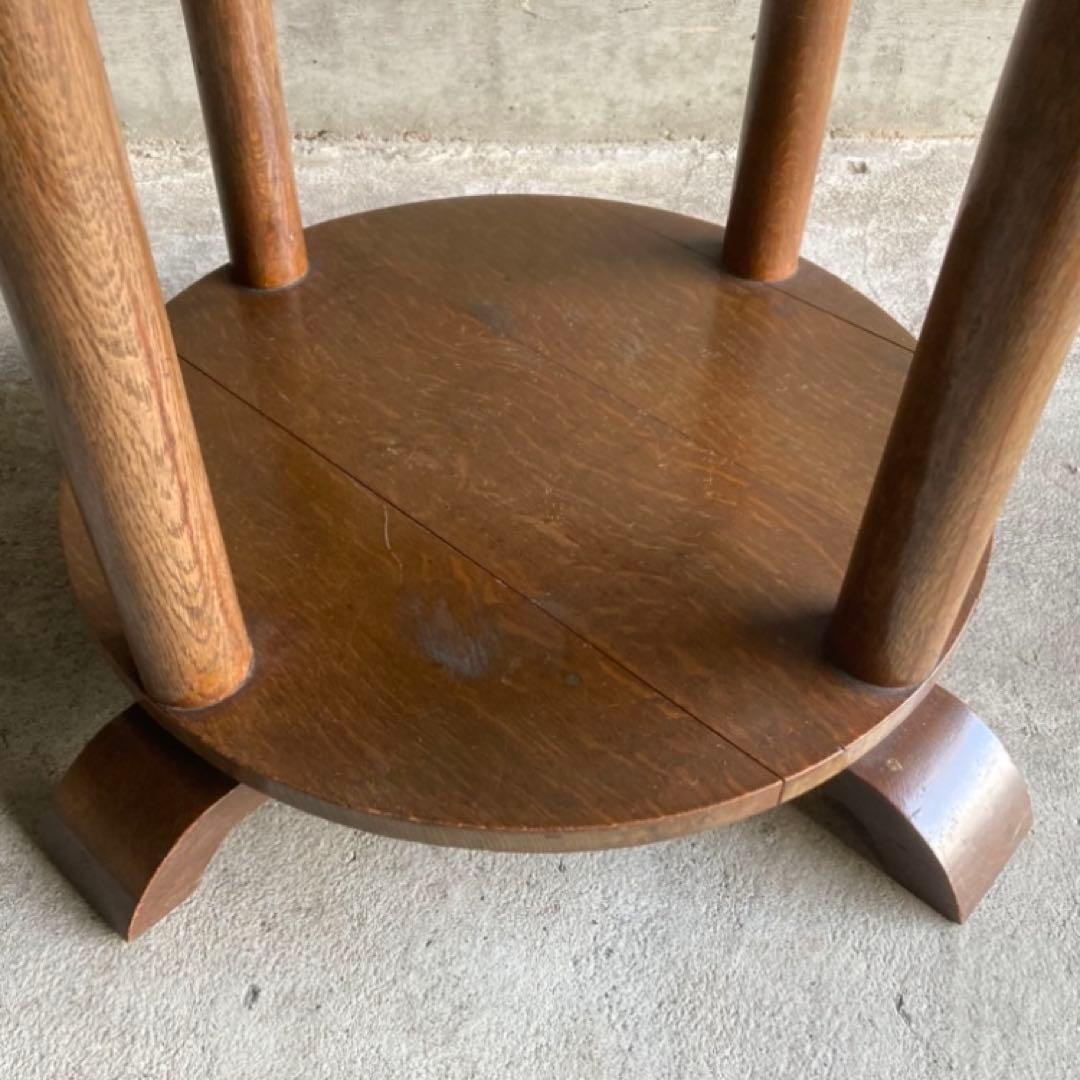 古い味のあるセンターテーブル カフェ 机 飾り台 丸型 木製 レトロ ビンテージ