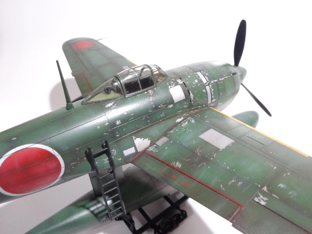 タミヤ1/48水上戦闘機「強風」完成品