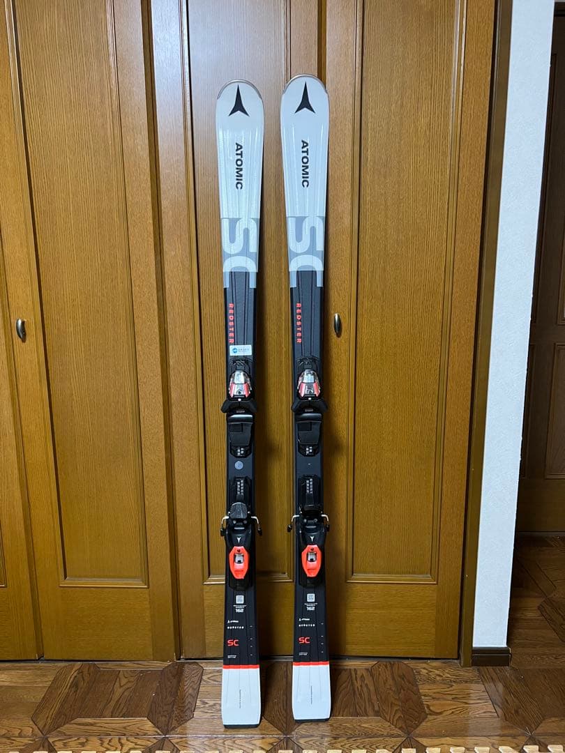 未使用品　ATOMIC REDSTER SC スキー