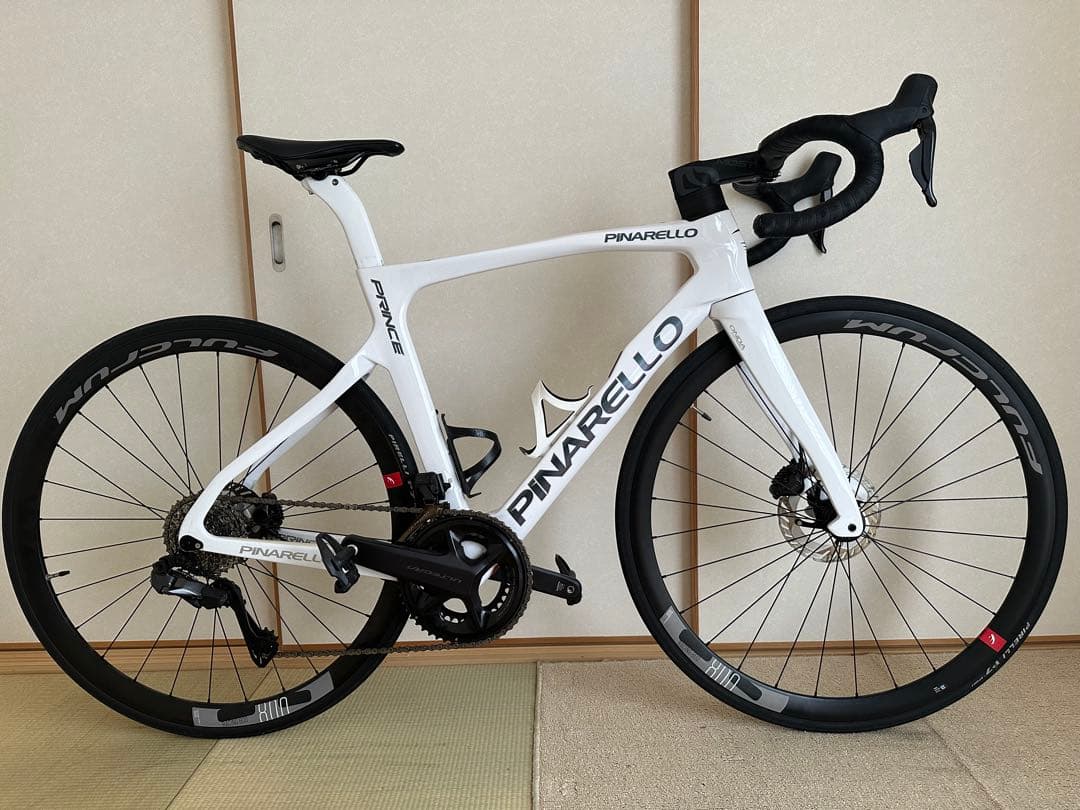 PINARELLO ロードバイク ULTEGRA Di2 ボレアリスホワイト