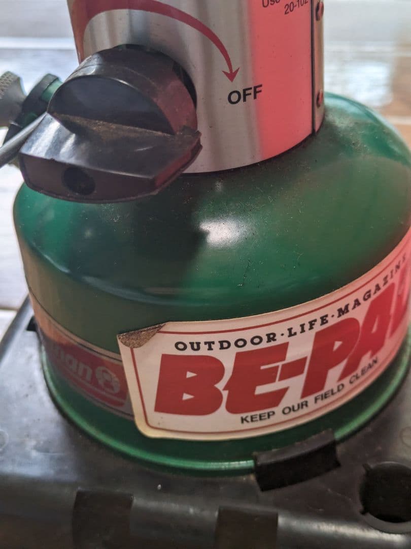 Coleman　ランタン　1996 02月製造