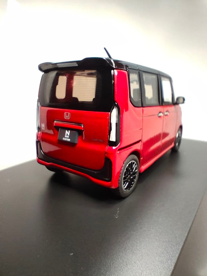 ⭕️新品貴重❗新型N-BOXCustomカラーサンプルミニカー1/43 (^^)